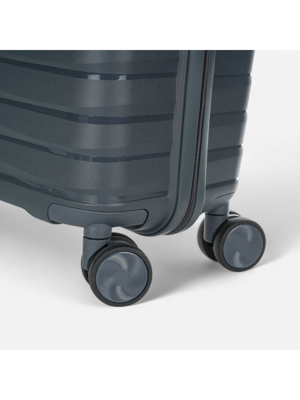 Srednji kofer, N81225 