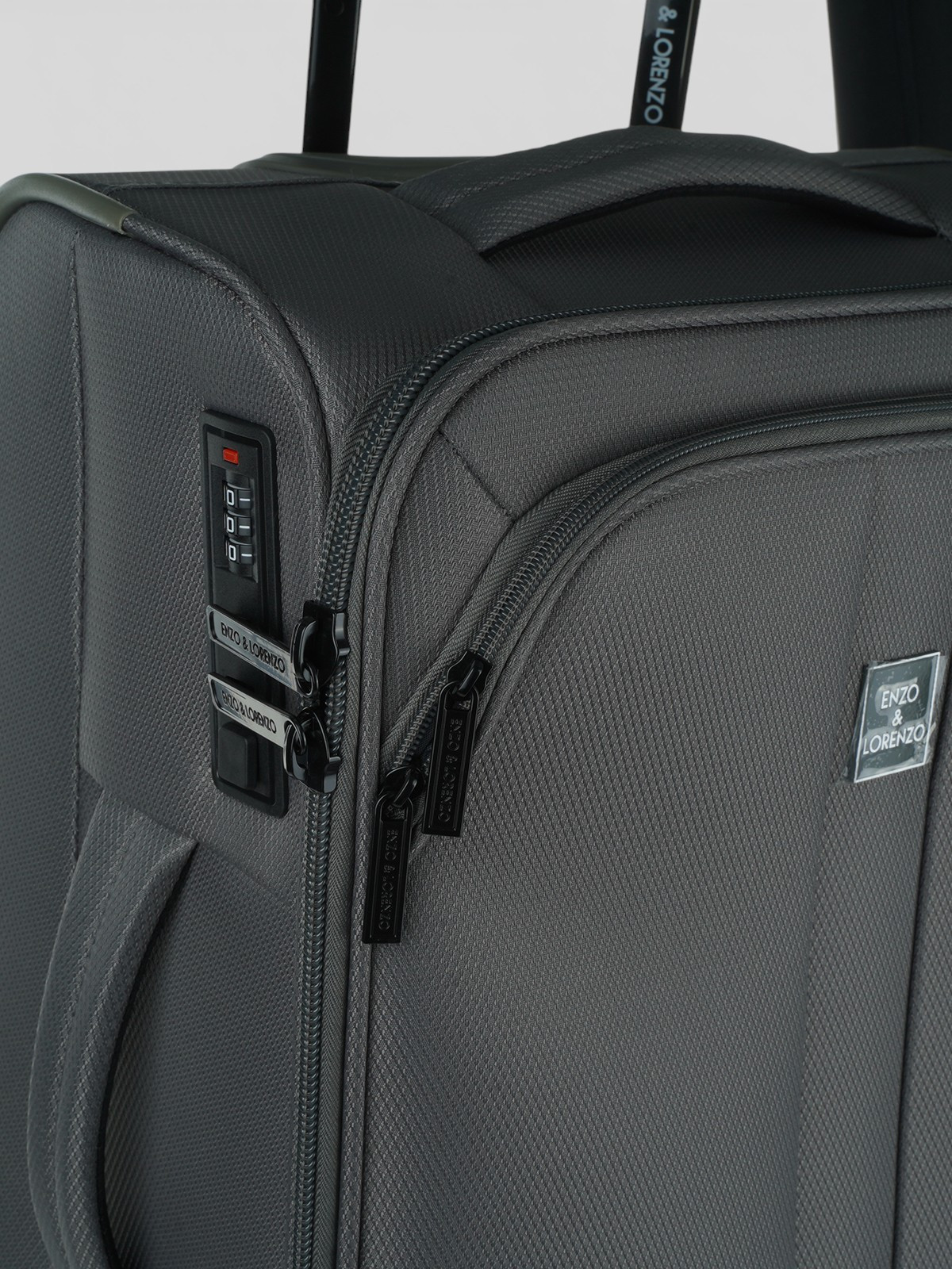 Srednji kofer, N86722 