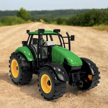 Igračka traktor zeleni 