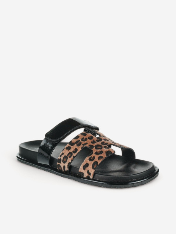 N82880